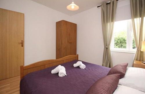 Baska Apartment | Apartments with parking space Baska, Krk - 18716