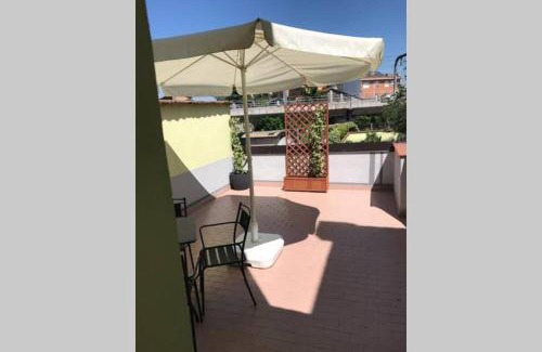San Leonardo Apartment | Aperitivo in terrazza vicinissimo al centro.