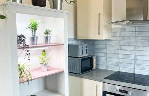 Wisbech Apartment | Aplanty Nest amidst the Orchard
