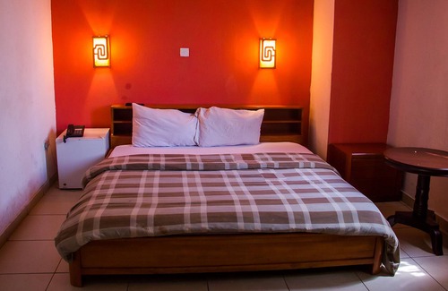 Yaba Hotel | Apollo Hotel