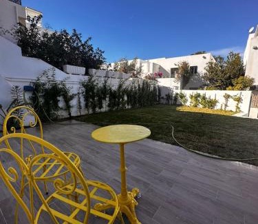 La Marsa Apartment | App avec jardin dans un hôtel