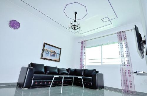 Saidia Apartment | Appart de 80m2 à 800m de la plage, Wifi, Clim, tout les commerces à moins 50m