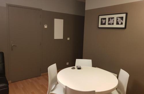 Troyes Apartment | Appart'Hôtel de la Tour