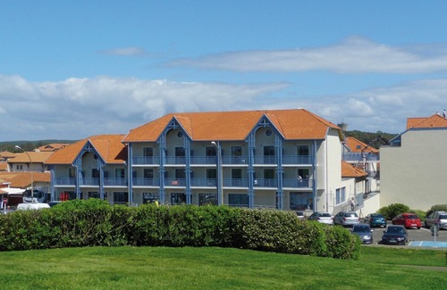 Biscarrosse Plage Apartment | Appart Lumineux avec Balcon | Accès Piscine