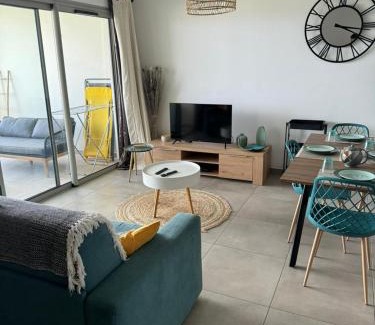 Saint-Leu Apartment | Appart lumineux vue mer Leu Emra