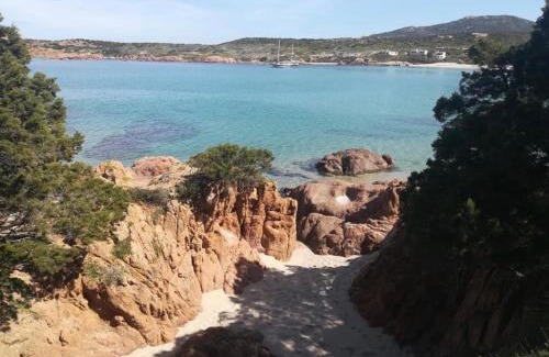 Trinita d'Agultu e Vignola House | Appartamenti In Villa La Marinedda