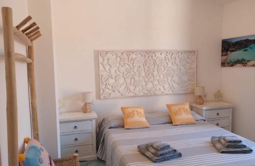 La Maddalena Apartment | Appartamentino panoramico.con finestra sul mare!
