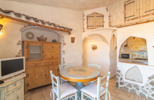 Porto Pozzo Apartment | Appartamento Lella