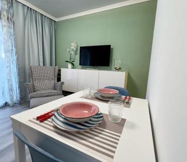 Playa del Ingles Apartment | Appartamento moderno centrale WIFI Free b