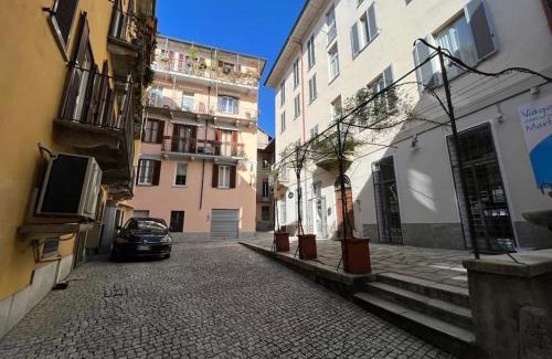 Intra Apartment | Appartamento Olga nel centro storico di Intra