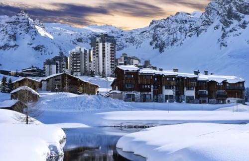 Val Claret Apartment | Appartement 123 - rond point des pistes