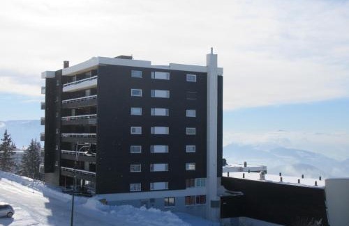 Chamrousse Apartment | Appartement 2 pièces pour 4 au pied des pistes - FR-1-340-14