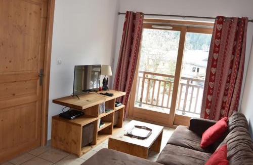 Pralognan-la-Vanoise Apartment | Appartement 3 pièces au dernier étage, 2 balcons, proche téléphérique et espace aqualudique - FR-1-464-87