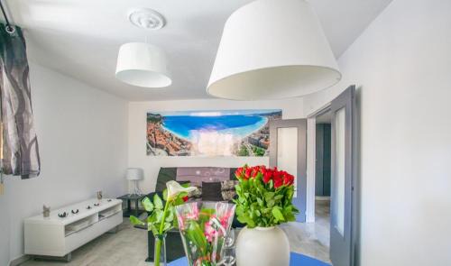 Quartier du Port Apartment | Appartement 3 pièces SoNice au centre de Nice