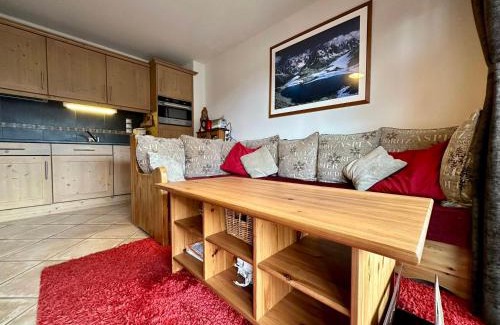 Les Carroz-d'Araches Apartment | Appartement 3 pièces avec garage, terrasse, proche pistes et commerces à Arâches-la-Frasse - FR-1-572-250