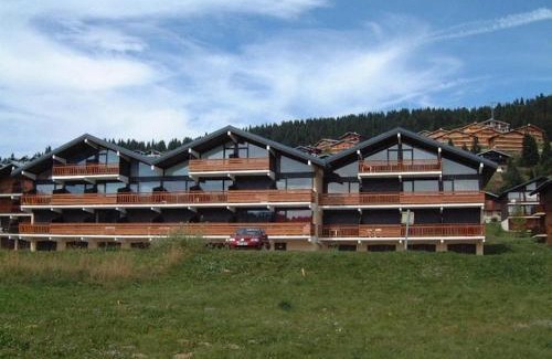Les Saisies Apartment | Appartement aux Saisies, 5 pers, 2 ch, balcon, TV, cuisine équipée - FR-1-293-205