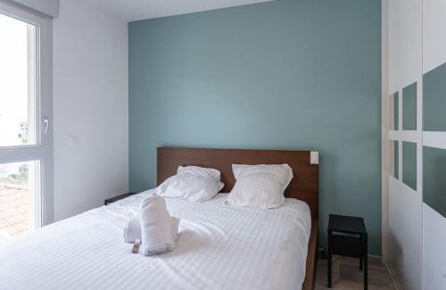 Moulin a Vent Apartment | Appartement bien équipé avec parking, Lyon 8