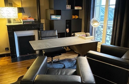 Neuilly-sur-Seine Apartment | Appartement calme et lumineux au coeur de Neuilly