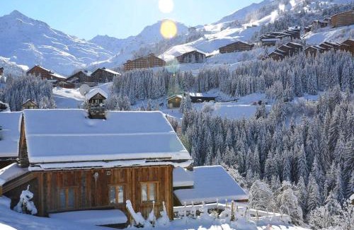 Meribel-Mottaret Apartment | Appartement Chaleureux sur Pistes - Balcon, 4 Pers, Bien Équipé, Proche Commodités - FR-1-182-52