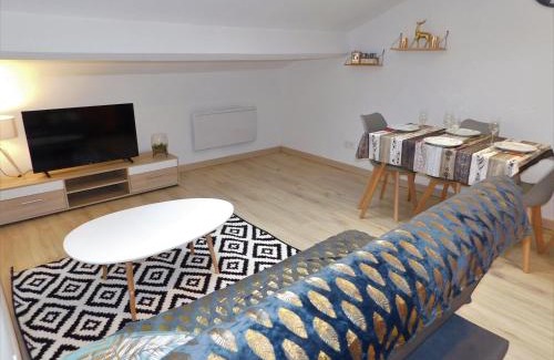 Lamalou-les-Bains Apartment | Appartement climatisé 4 couchages à 600m du centre Thermal