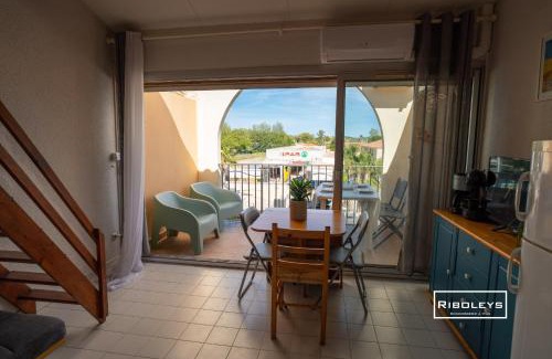 Vias Apartment | Appartement climatisé à 100m de la plage