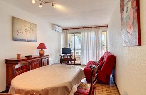 Carnon-Plage Apartment | Appartement Climatisé avec Cabine et Parking Privé, à Deux Pas de la Plage, WiFi Inclus - FR-1-715-7