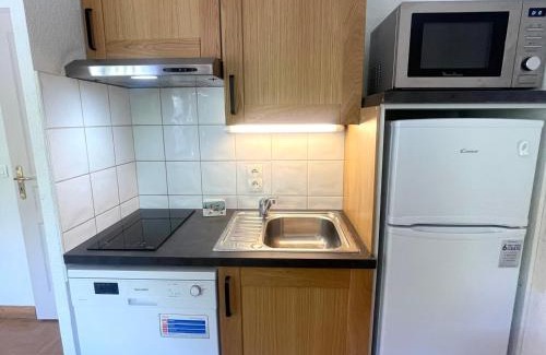 Flumet Apartment | Appartement cosy au pied des pistes avec piscine, balcon et parking privé - FR-1-505-170