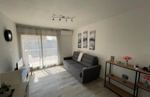 Golfe Juan Apartment | Appartement de charme à 2 min de la plage