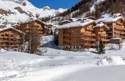 Val-d'Isere Apartment | Appartement de standing 75m² avec Wifi, cheminée, balcon et garage - Val d’Isère (Le Praz) - FR-1-694-359