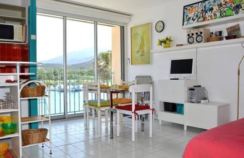 Plage d'Argeles Apartment | Appartement deux pièces cabine ARGELES SUR MER AR260-214