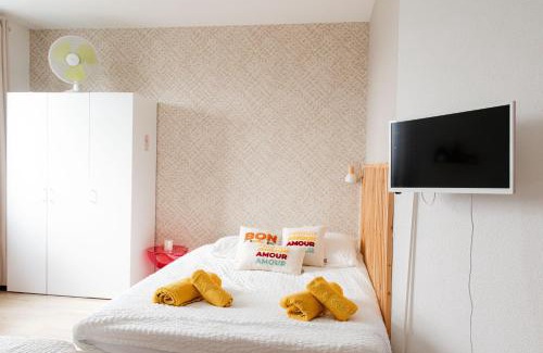 Chasseneuil-du-Poitou Apartment | appartement à côté du futuroscope,avec wifi