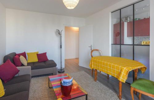 Clichy Apartment | Appartement Jaurès vue sur la Seine - Welkeys