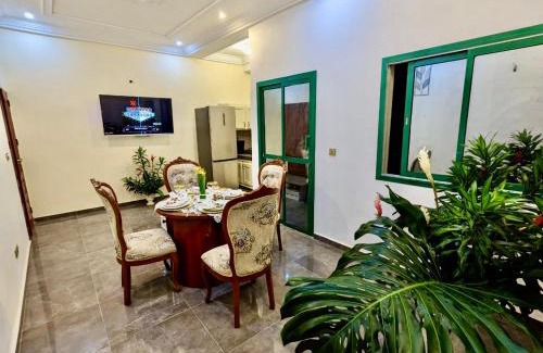 Yaounde Apartment | Appartement meublé en R1 Haut Standing 1CH