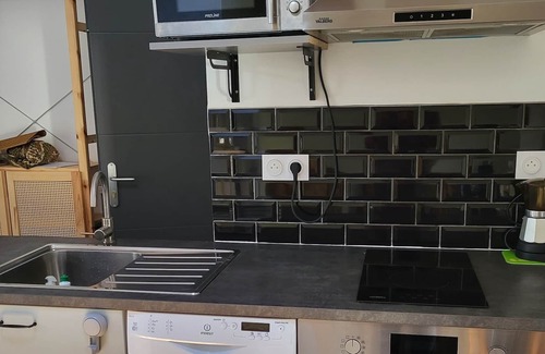 Montfavet Other | Appartement Privé Dans un mas Provençale non Loin D'avignon, Parking et Piscine