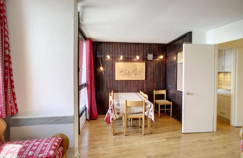 Reberty Apartment | Appartement rénové 2 pièces, 6 pers, balcon sud, ski aux pieds - Les Menuires - FR-1-178-59