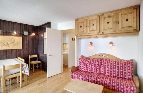Reberty Apartment | Appartement rénové 2 pièces, 6 pers, balcon sud, ski aux pieds - Les Menuires - FR-1-178-59
