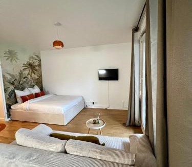 Colombes Apartment | Appartement Rénové au Cœur du Quartier Commerçant
