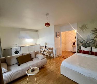 Colombes Apartment | Appartement Rénové au Cœur du Quartier Commerçant
