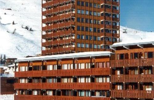 Plagne Centre Apartment | Appartement rénové au pied des pistes, cuisine moderne et balcon - FR-1-455-89