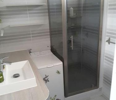 Leucate Apartment | Appartement RDC avec Terrasse dans residence avec piscine et face à la plage