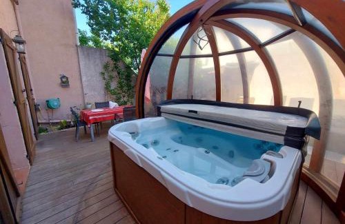 Le Grau-dʼAgde Villa | Appartement RDC Climatisé T3 avec Jacuzzi, Proche Plage et Commerces - FR-1-423-309
