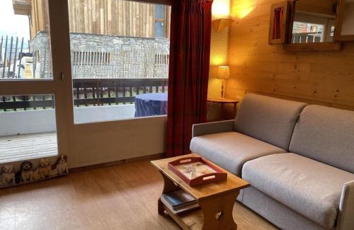 Jeux Apartment | Appartement skis aux pieds 4 pers avec terrasse ensoleillée - L'Alpe d'Huez - FR-1-405-348