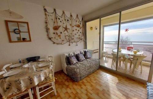 Le Grau-dʼAgde Apartment | Appartement T2 Cabine en Front de Mer avec Terrasse à Agde - 5/6 Couchages - FR-1-423-191