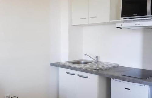 Sainte-Clotilde Apartment | Appartement T2 Très bon standing vue mer