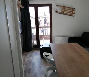 Valmeinier Apartment | APPARTEMENT VALMEINIER 1800/RESIDENCE L'OURS BLANC