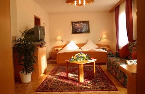 Munchen District House | AppartementPension Zum Zacherl