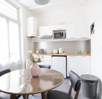 Cœur de Ville Apartment | AppartUnique - Chez Murillo