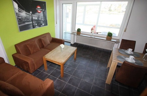Alf Apartment | Appealing apartment in Alf