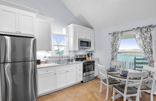 Fredericksburg Cabin | Appian Way Maltese Cottage 1 Bedroom Cabin by RedAwning