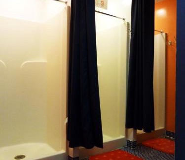 Center City East Hostel | Apple Hostels of Philadelphia